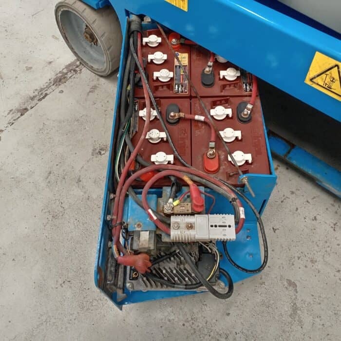 Genie GS-1932 akkukäyttöinen saksilavanostin, Katsastettu! - Image 14