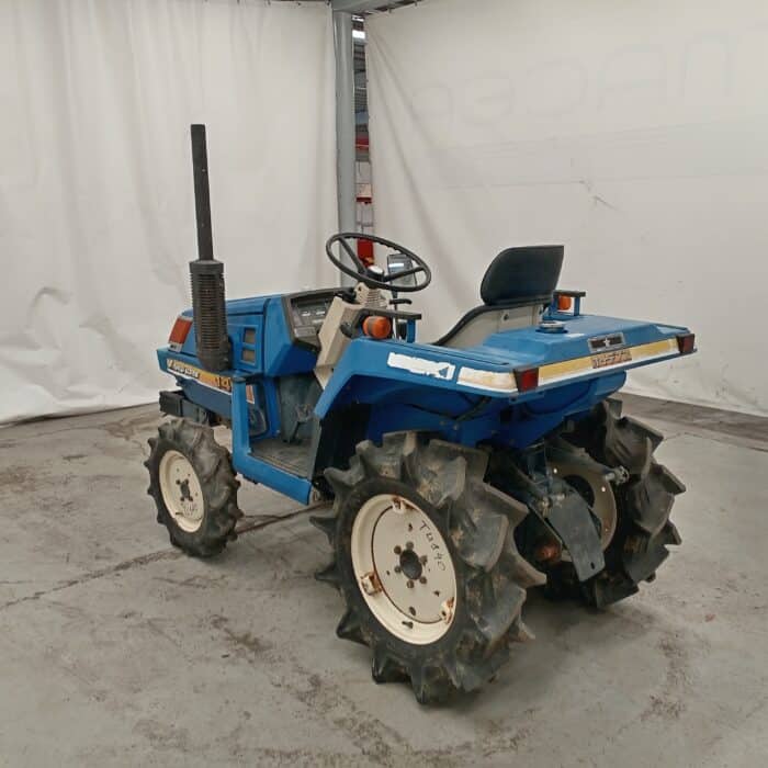Iseki TU140, 4WD, 14hv Minitraktori - Image 4