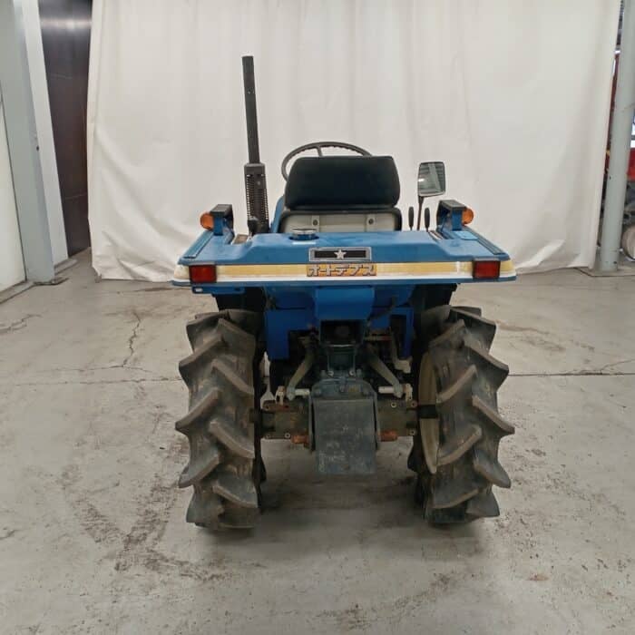 Iseki TU140, 4WD, 14hv Minitraktori - Image 5
