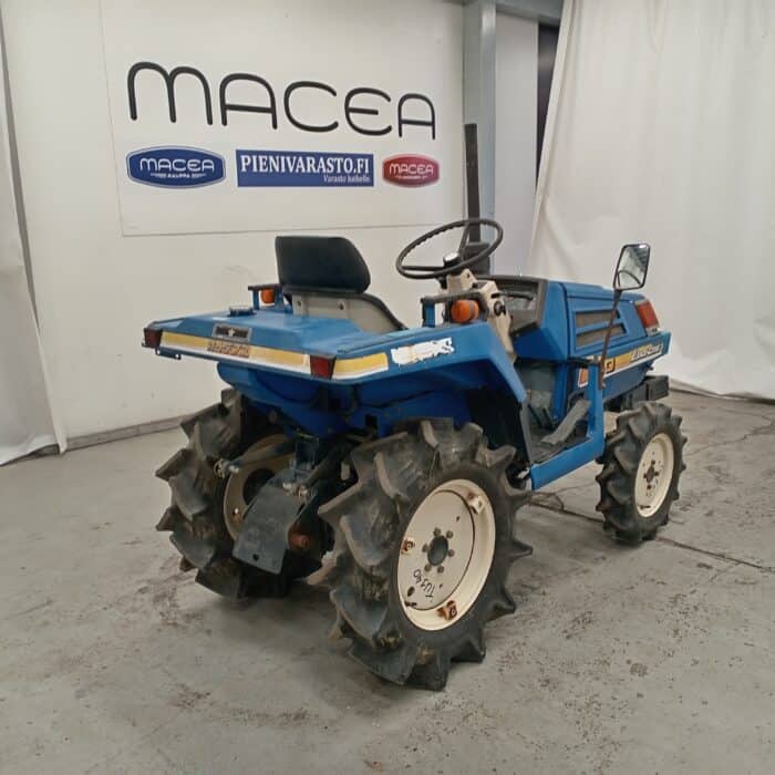 Iseki TU140, 4WD, 14hv Minitraktori - Image 6