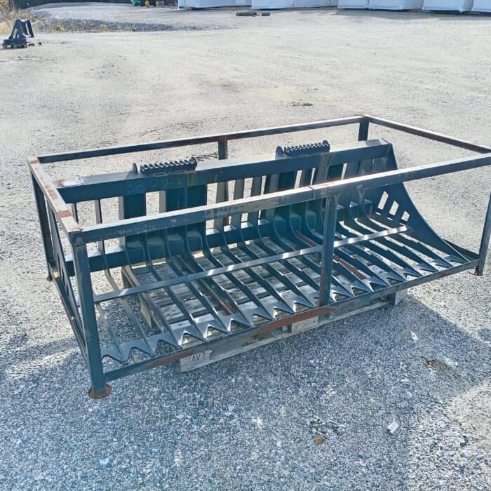 Kivikauha 1800 mm Bobcat sovite