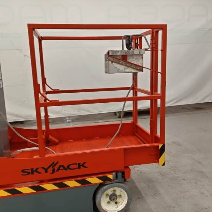 Skyjack SJ16 Teleskooppipuominostin - Image 11