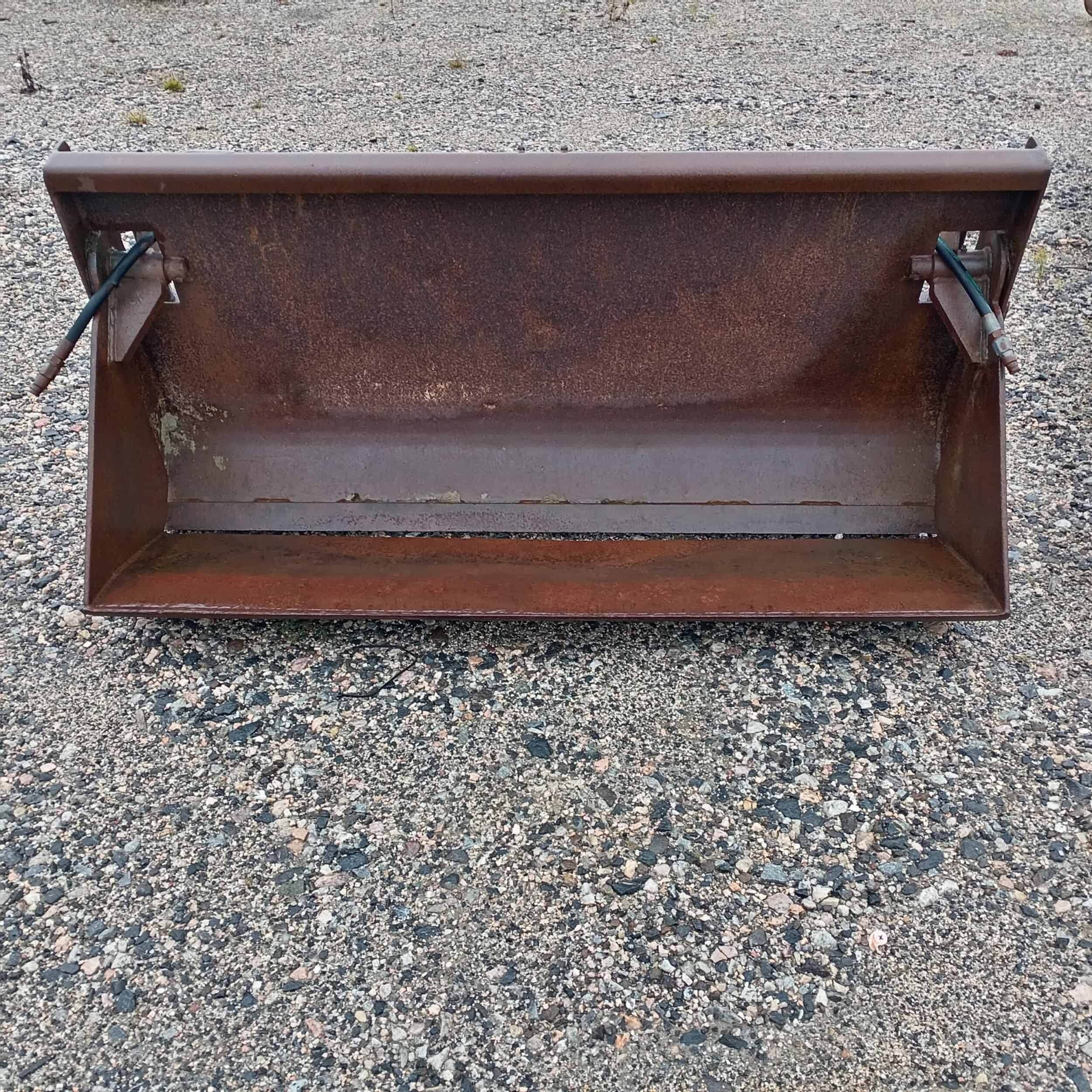 Kärkikippaava kauha 1710 mm - Image 2