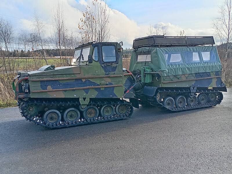 Volvo Bandvagn BV202N, Lämmitetyllä takavaunulla!!