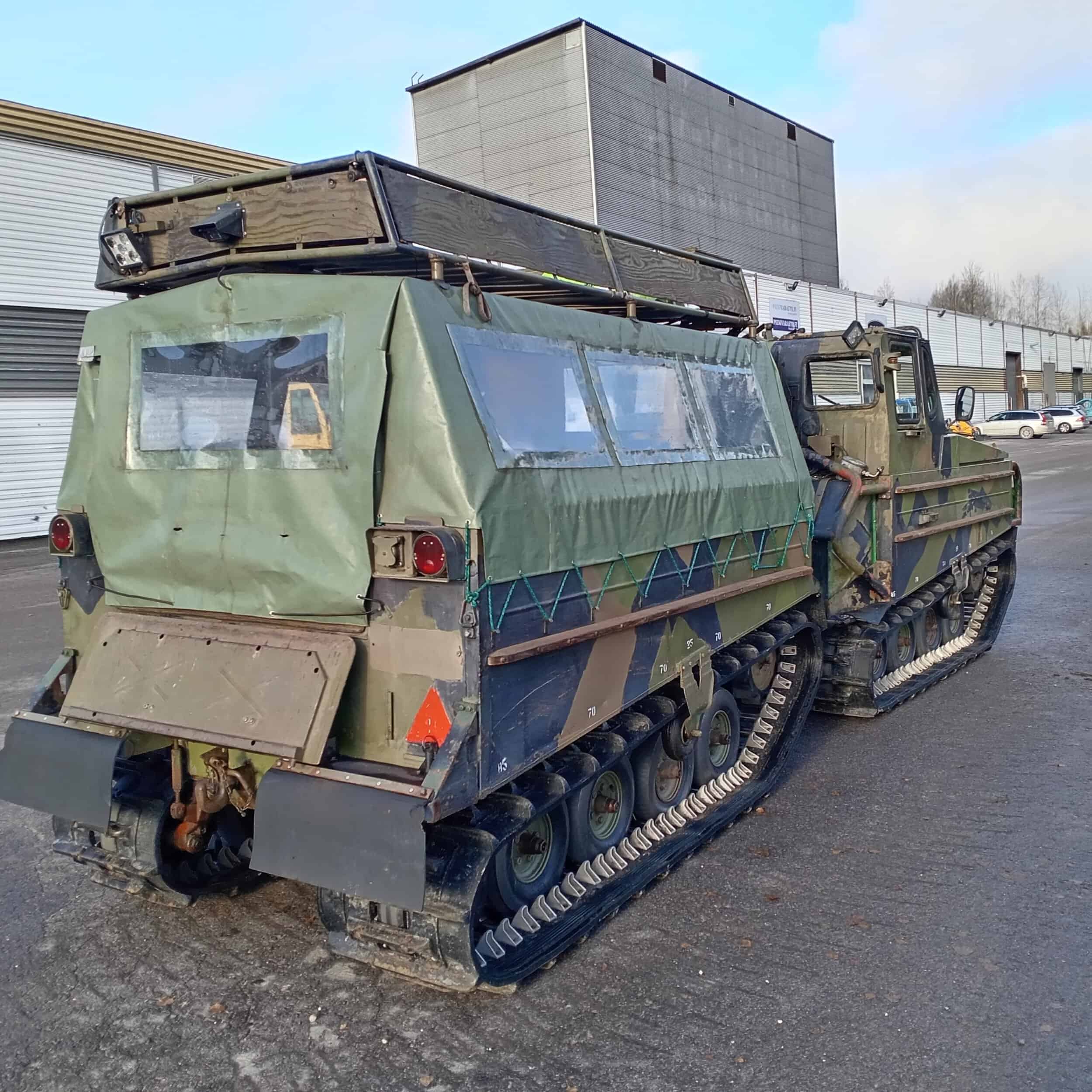 Volvo Bandvagn BV202N, Lämmitetyllä takavaunulla!! - Image 10