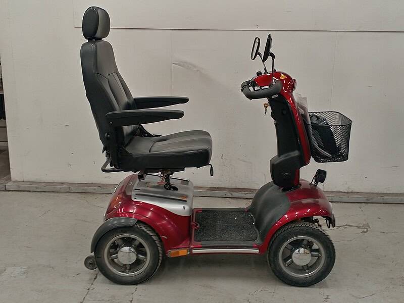 Shoprider 889SLBF apuajoneuvo