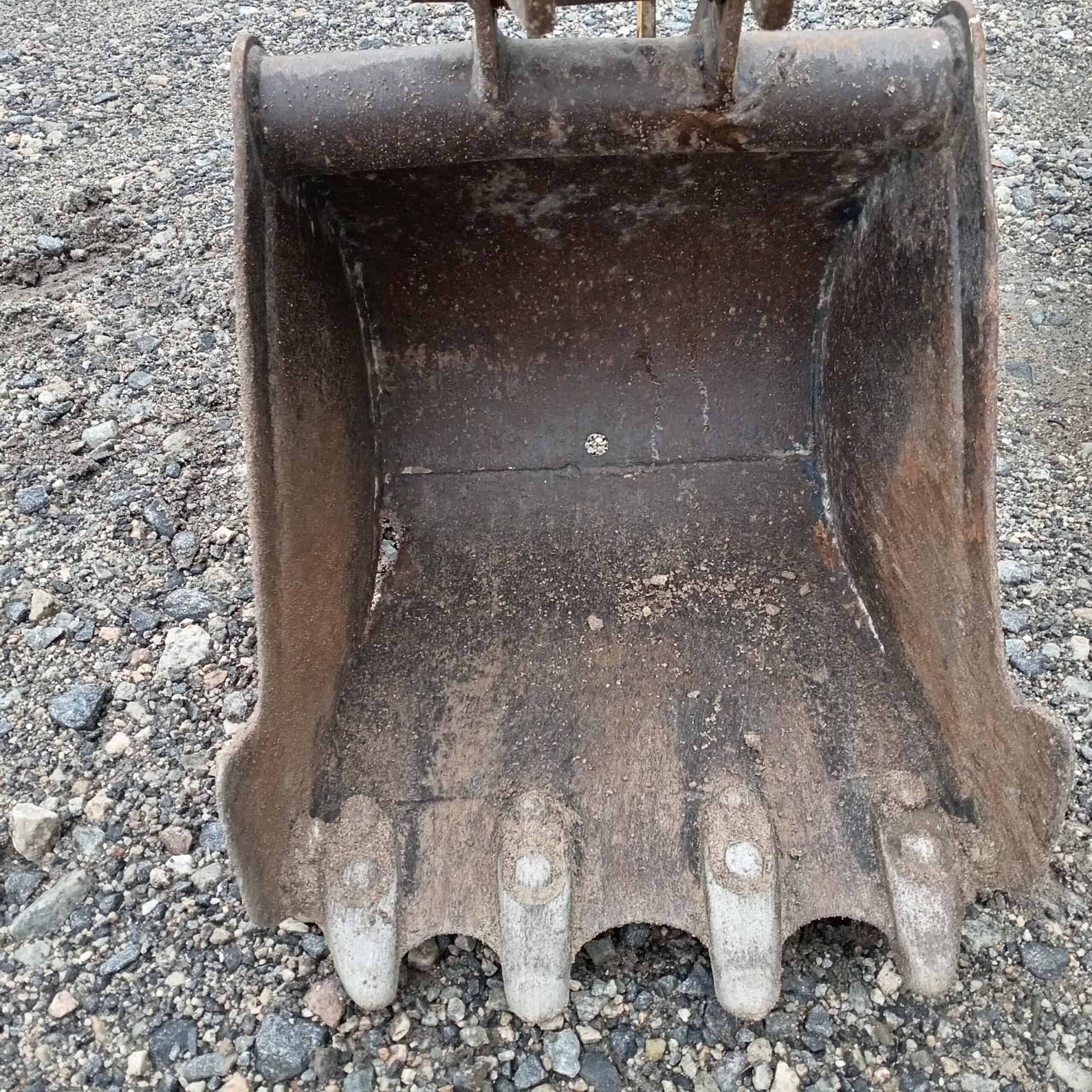 Komatsu PC10-6 Minikaivinkone - Image 14