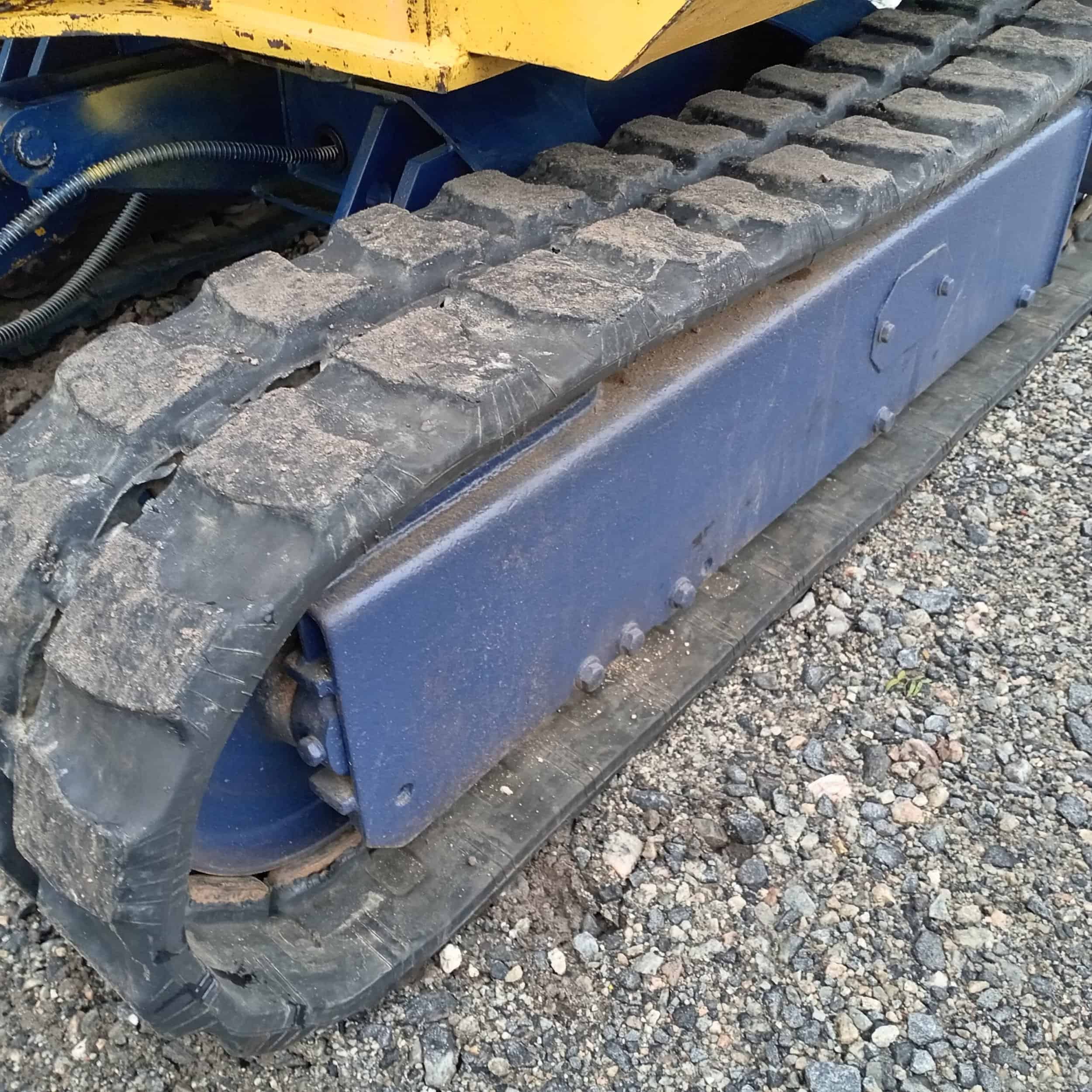 Komatsu PC10-6 Minikaivinkone - Image 17