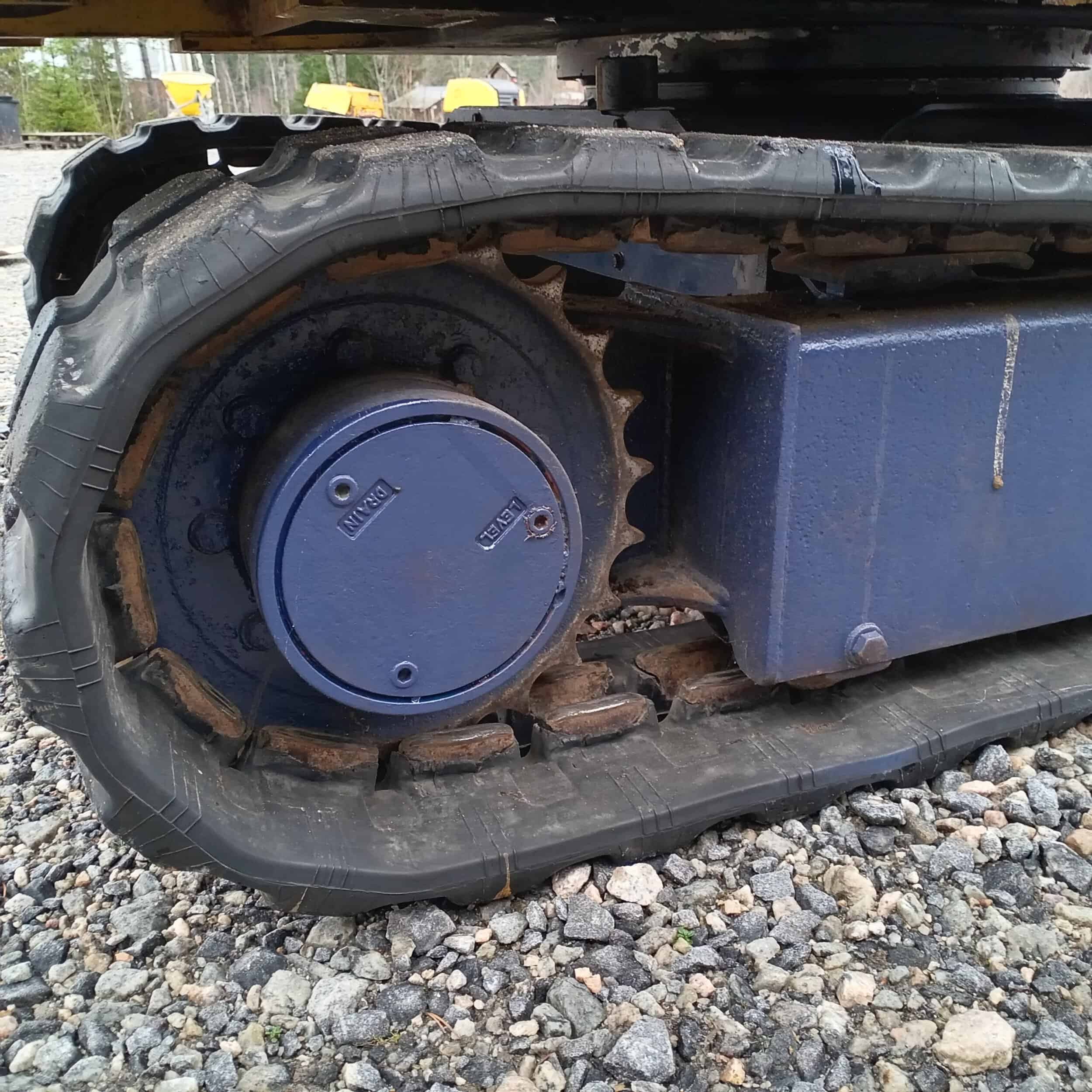 Komatsu PC10-6 Minikaivinkone - Image 21