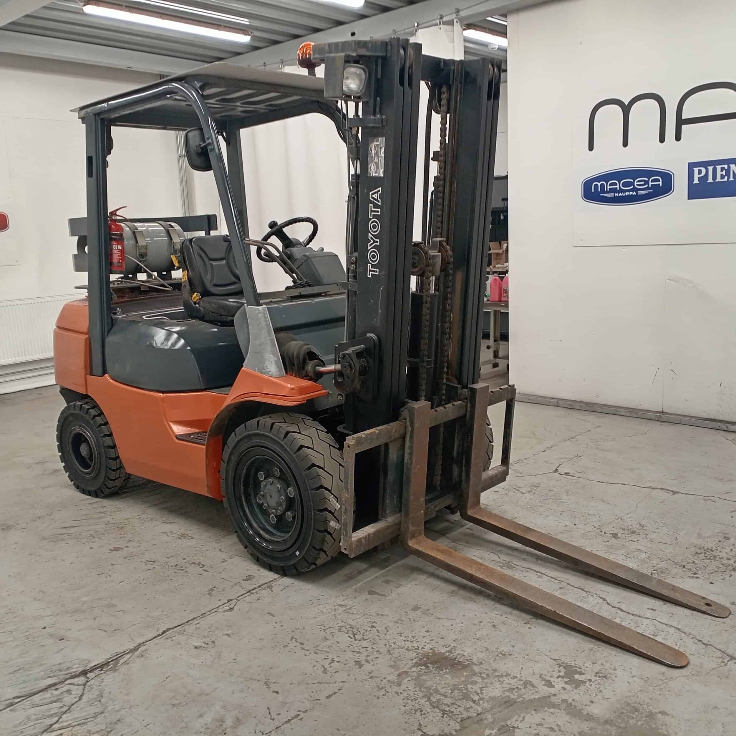 Toyota 02-7FGF30 Kaasutrukki, 3 t - Image 4