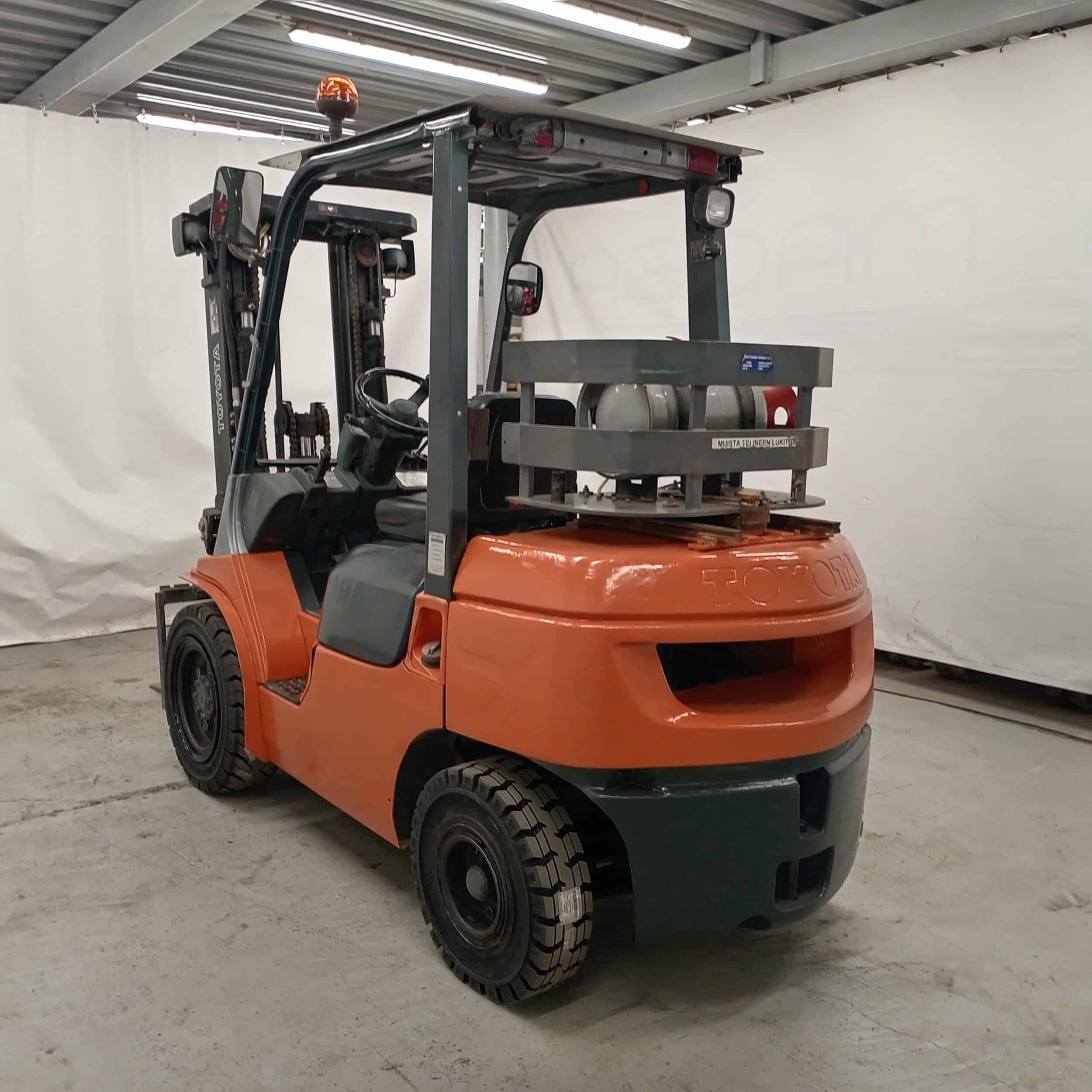 Toyota 02-7FGF30 Kaasutrukki, 3 t - Image 5