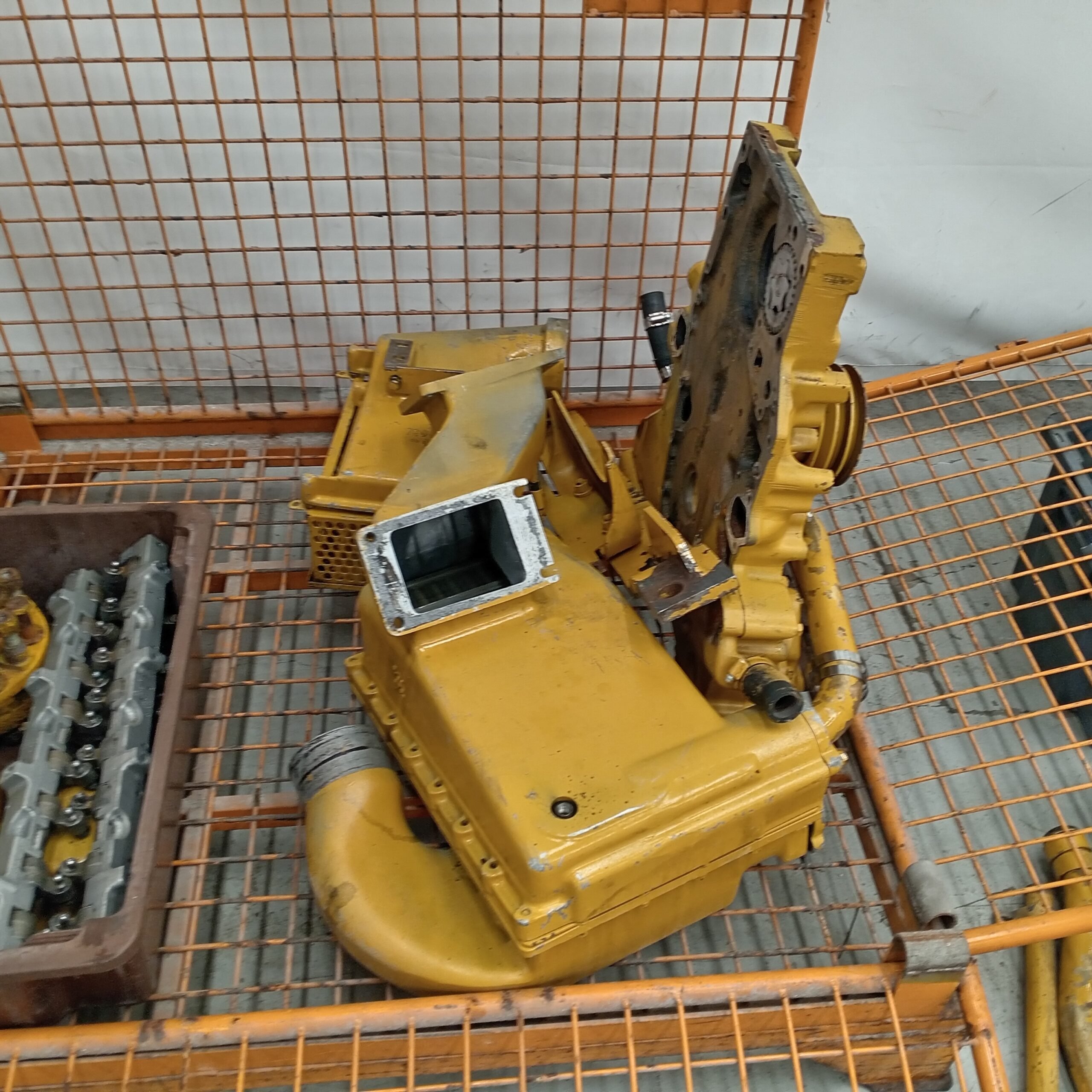 Caterpillar 3208 mootorin osia - Image 3