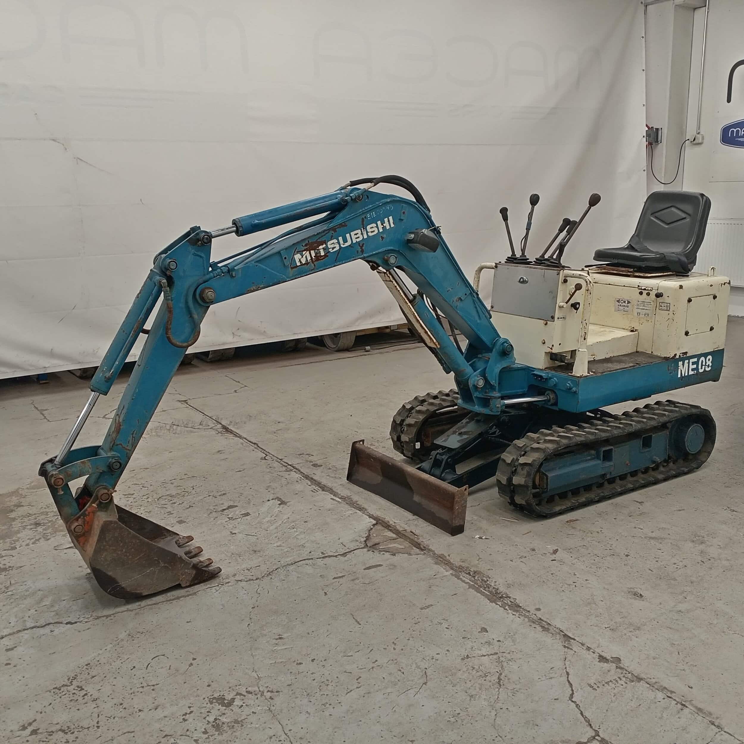 Mitsubishi ME08 Minikaivinkone, Levenevällä alavaunulla! - Image 2