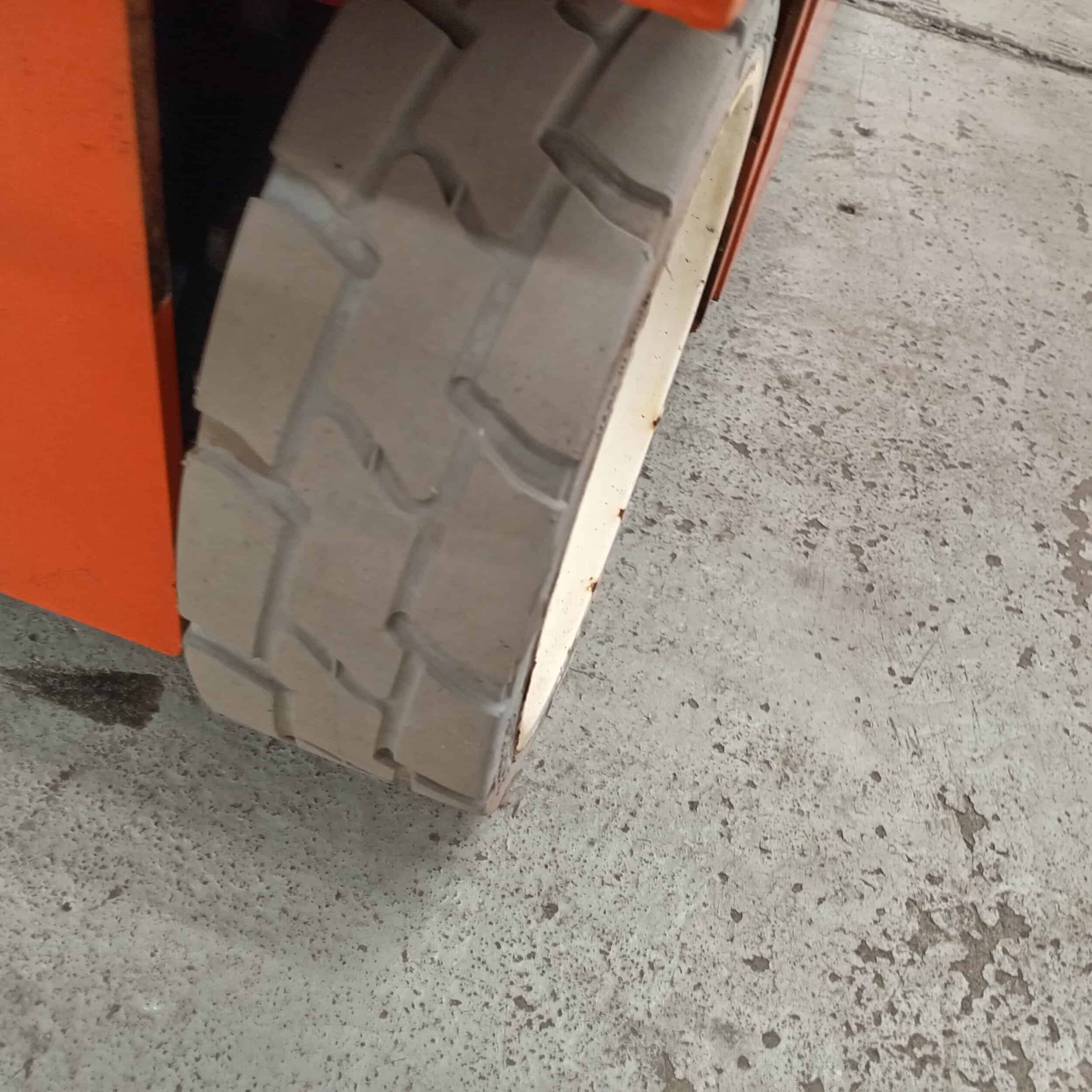 Snorkel S3219E saksilavanostin, Katsastettu, Uudet akut! - Image 9