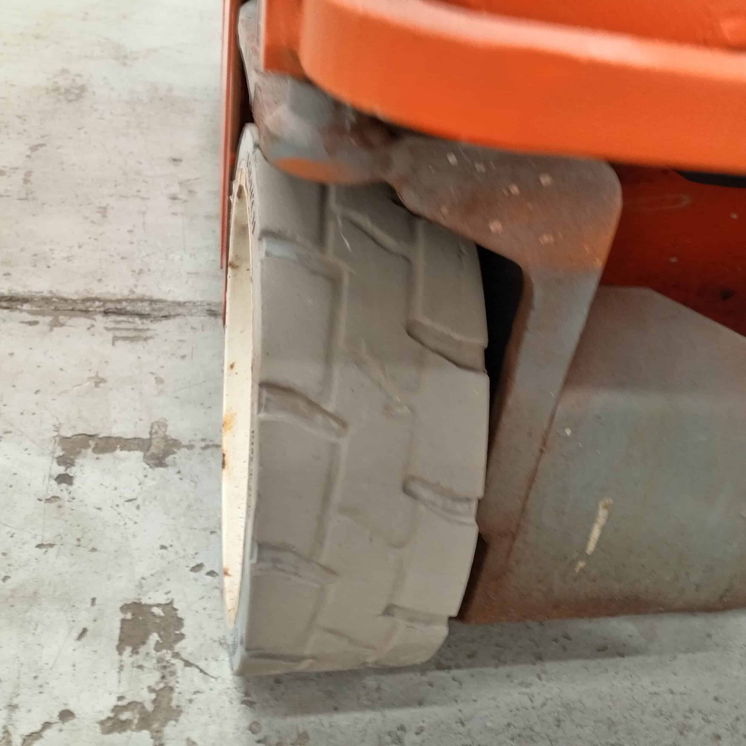 Snorkel S3219E saksilavanostin, Katsastettu, Uudet akut! - Image 12