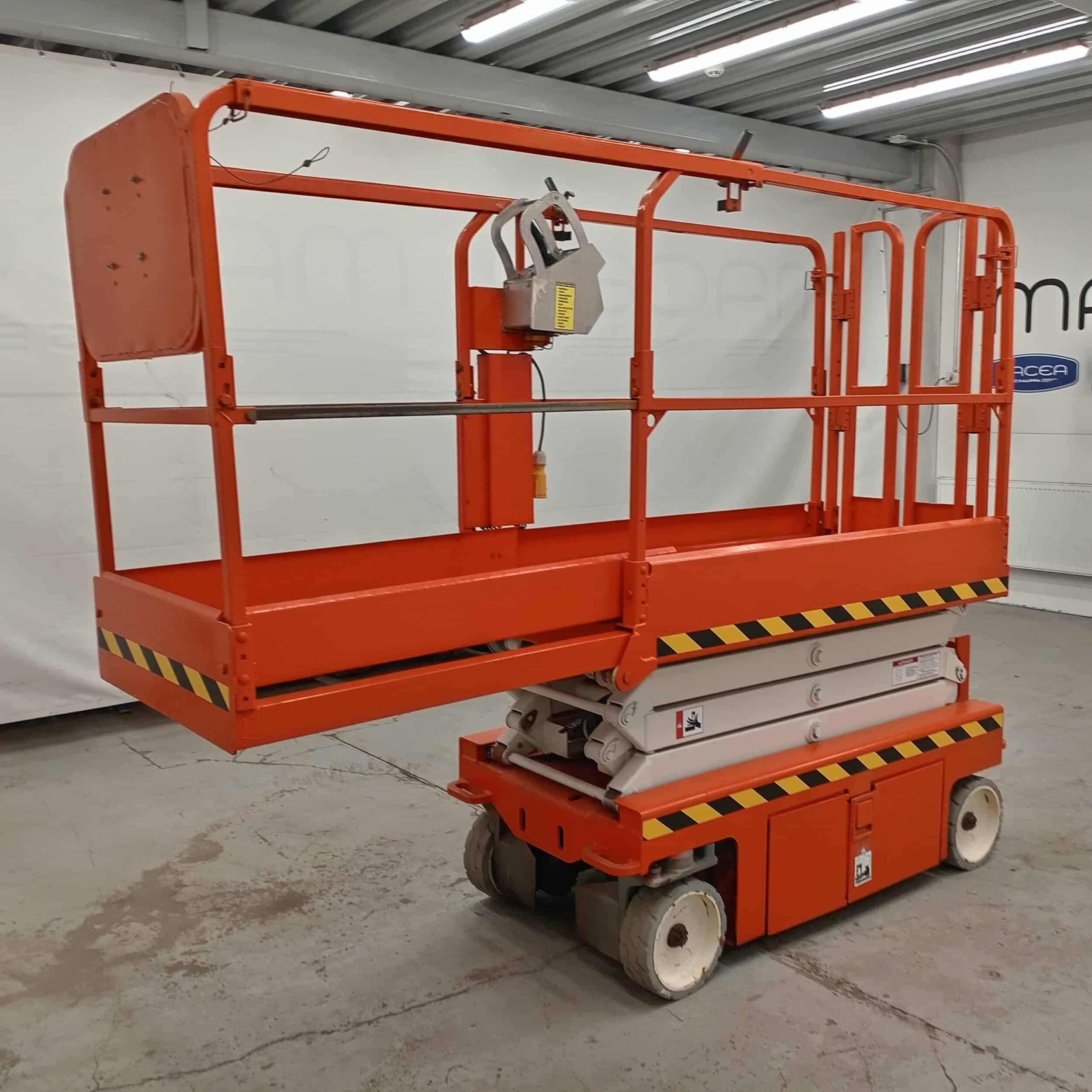 Snorkel S3219E saksilavanostin, Katsastettu, Uudet akut! - Image 7