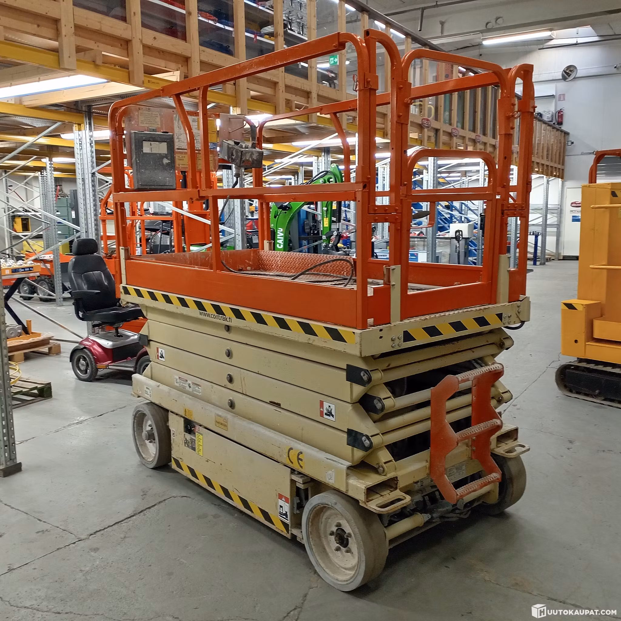 JLG 2646 E2 Akkukäyttöinen saksilavanostin