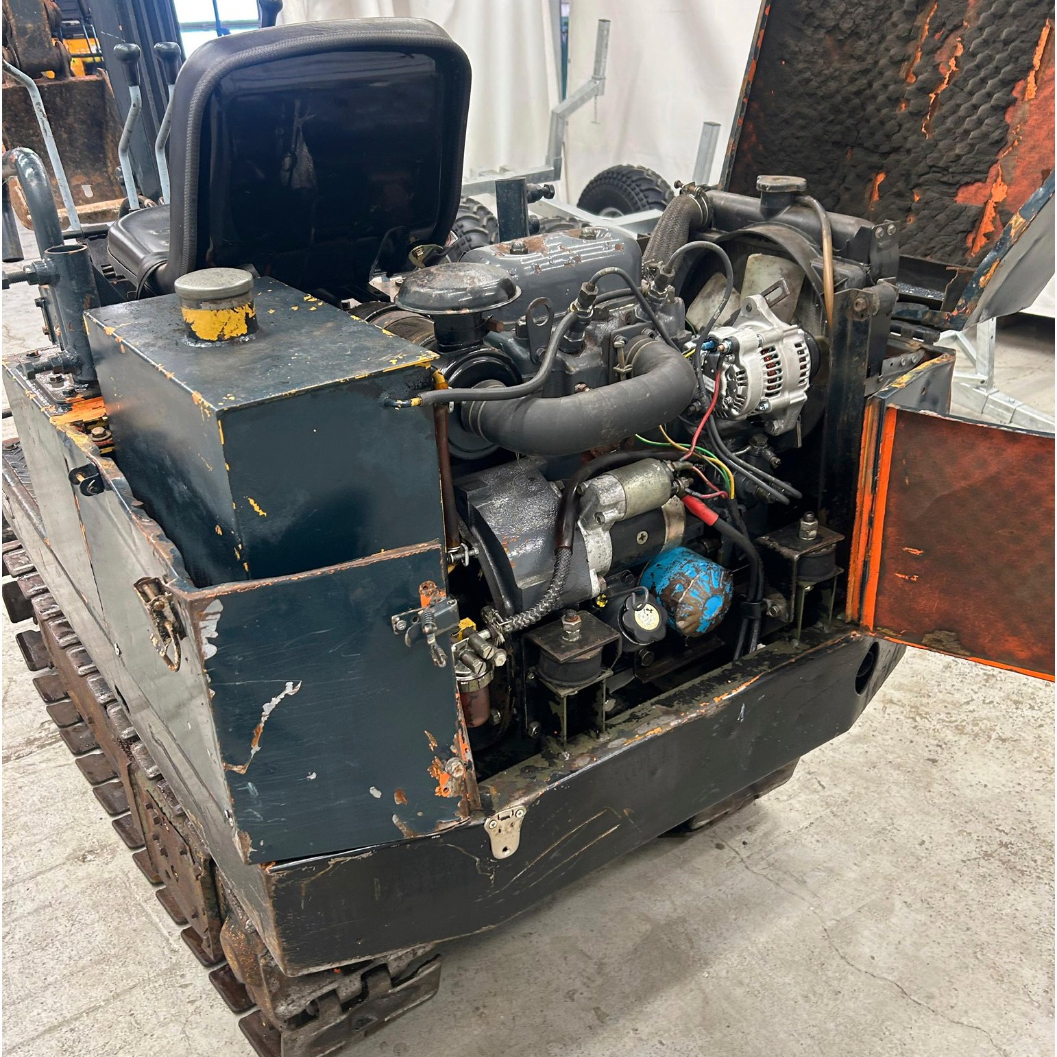 Minikaivuri, Takeuchi IS-005 - Image 15