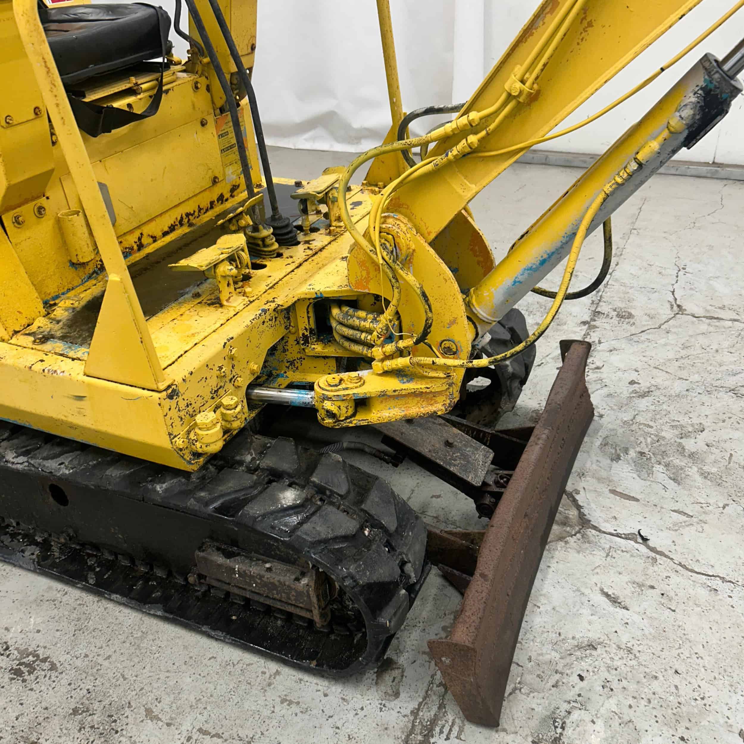 Hanix N150, minikaivuri tyvitaitolla - Image 7