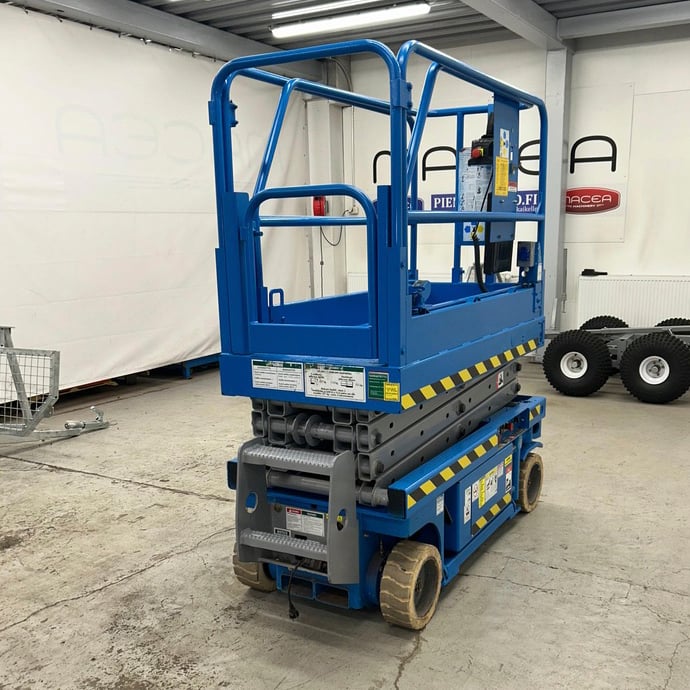 Henkilönostin Genie GS1930 (katsastettu)