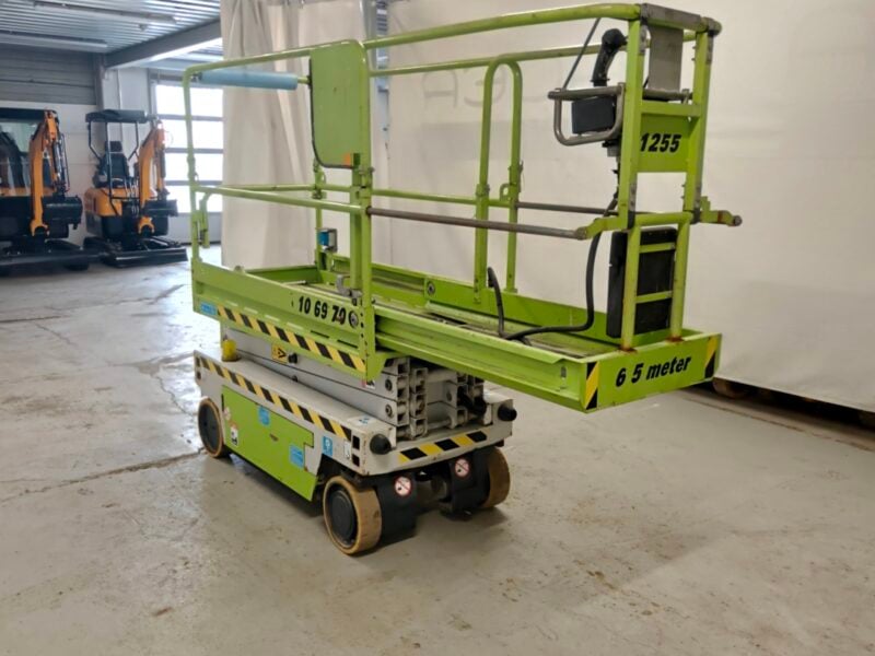 lteco IT4680 käytetty saksilavanostin