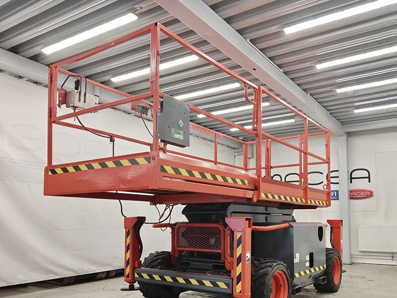 Skyjack SJ6832RT Saksilavanostin