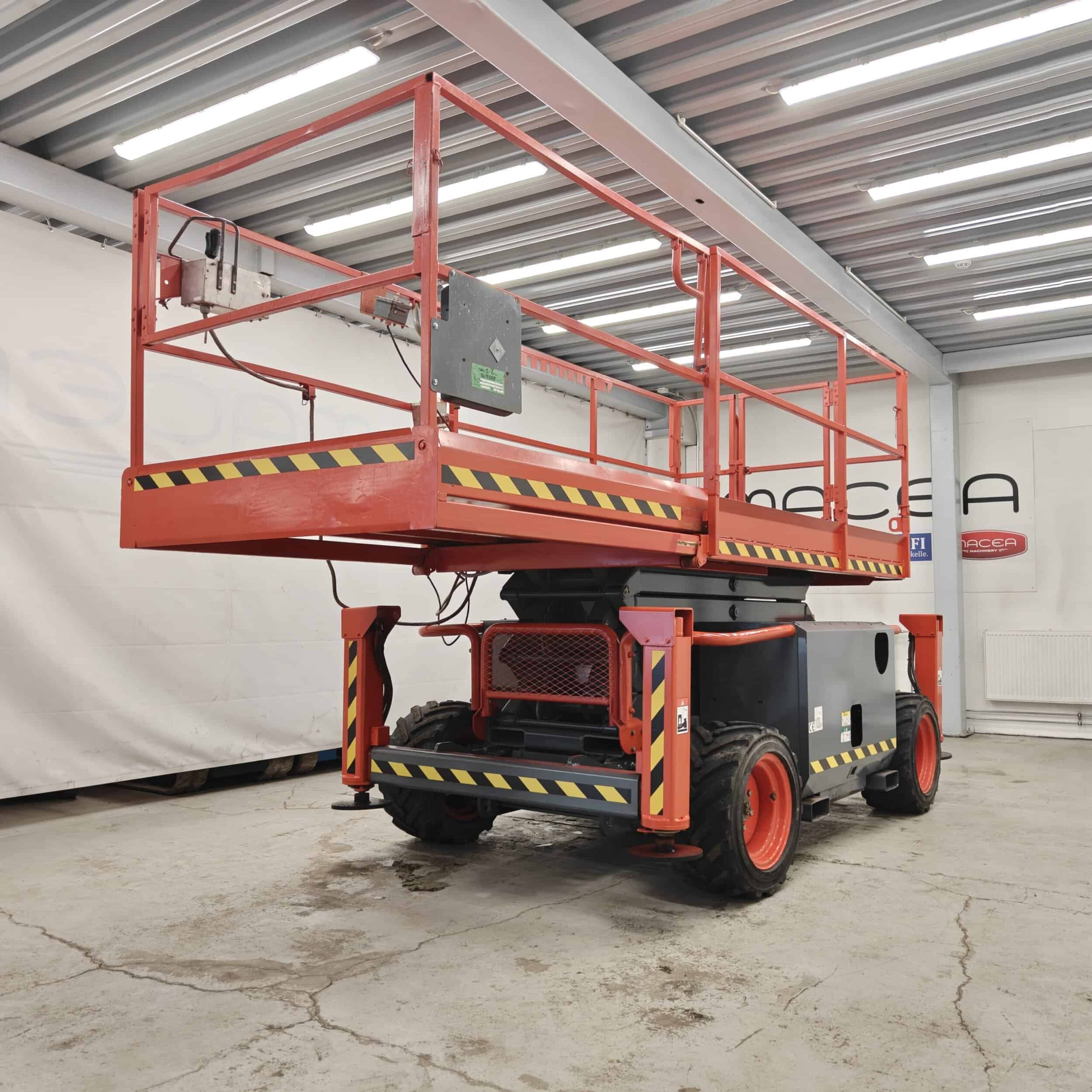 Skyjack SJ6832RT Saksilavanostin