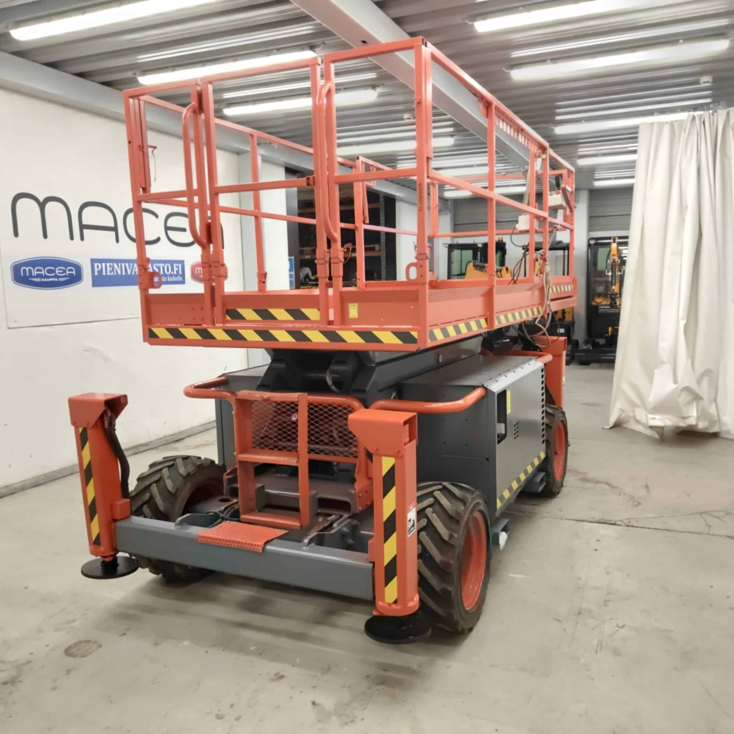 Skyjack SJ6832RT Saksilavanostin - Image 7