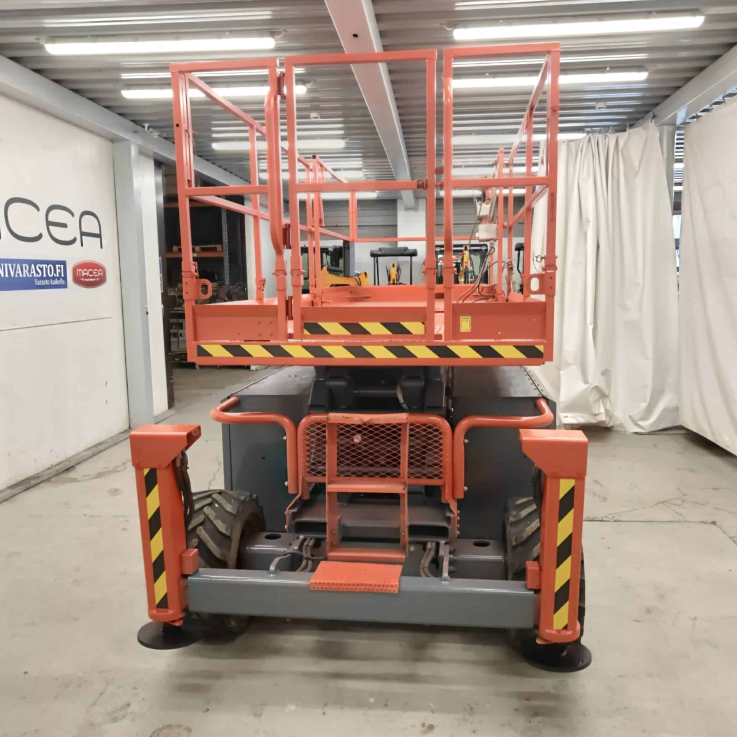 Skyjack SJ6832RT Saksilavanostin - Image 8