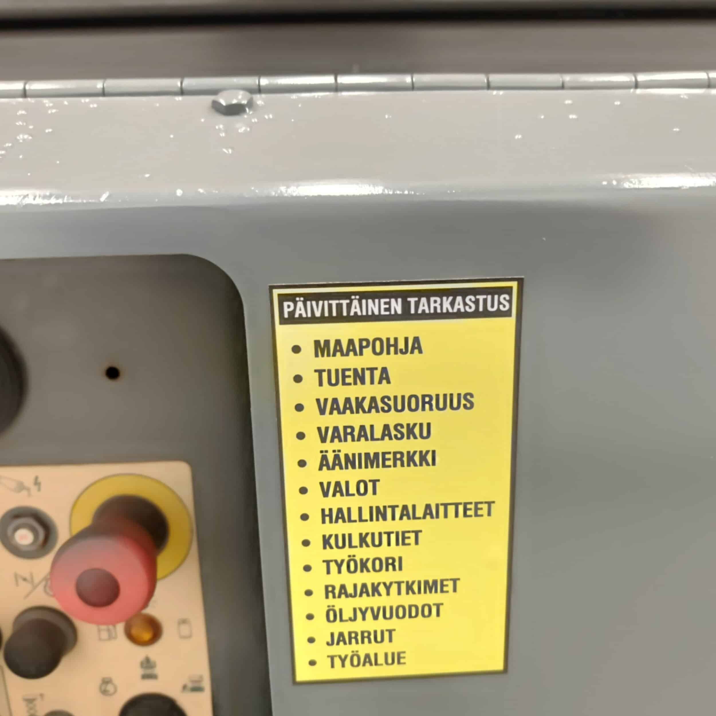 Skyjack SJ6832RT Saksilavanostin - Image 11