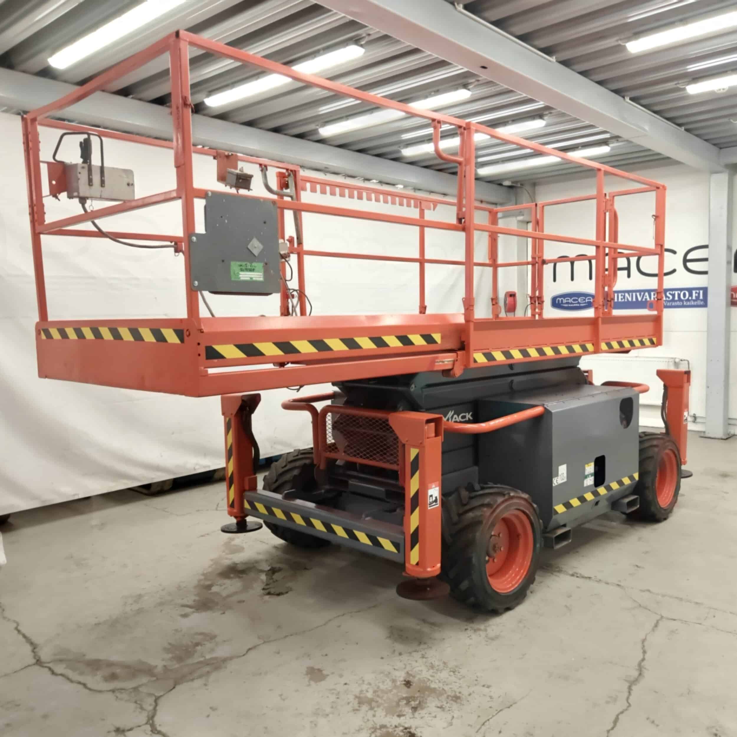 Skyjack SJ6832RT Saksilavanostin - Image 6