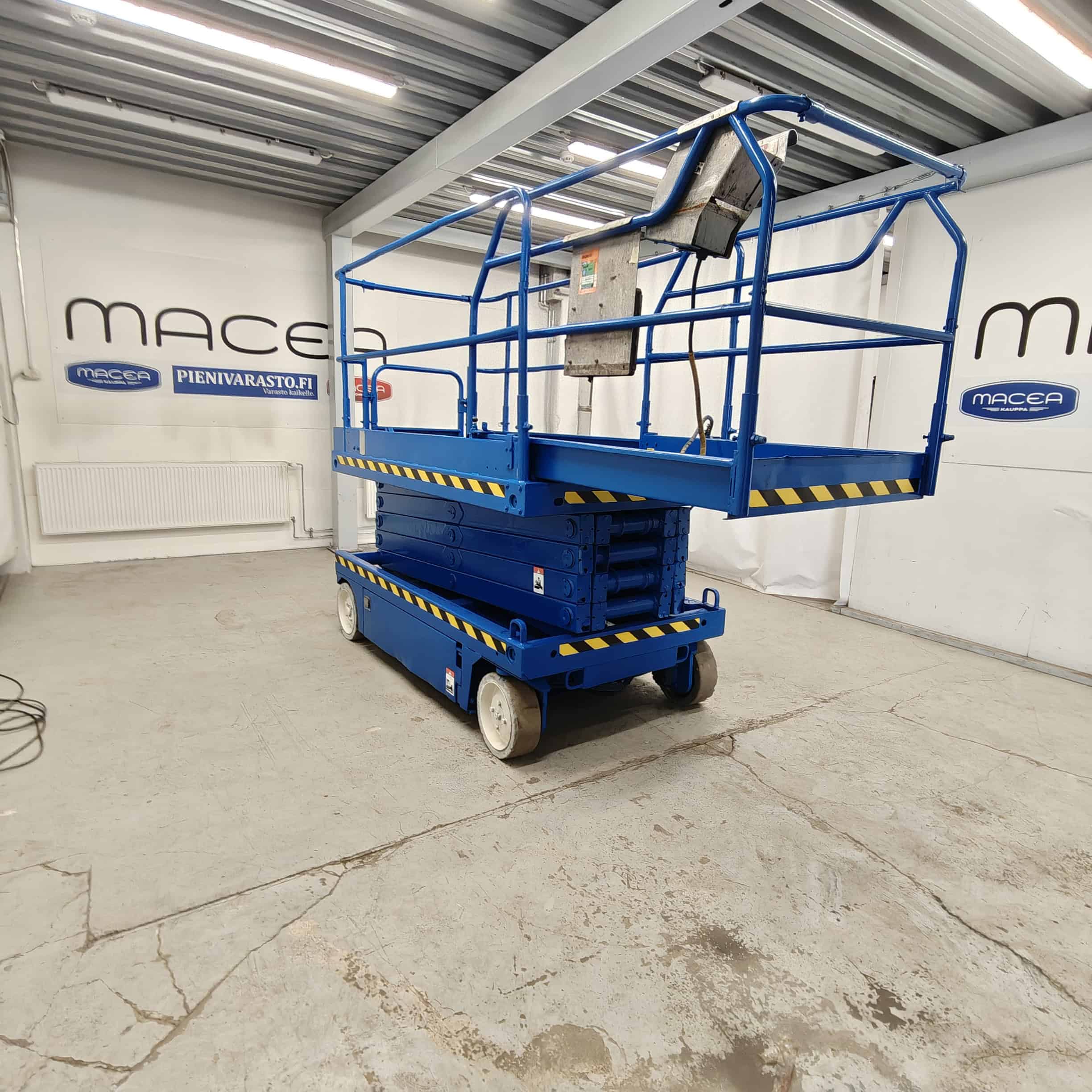 Up-Right X32N Saksilavanostin Katsastettu!! - Image 5