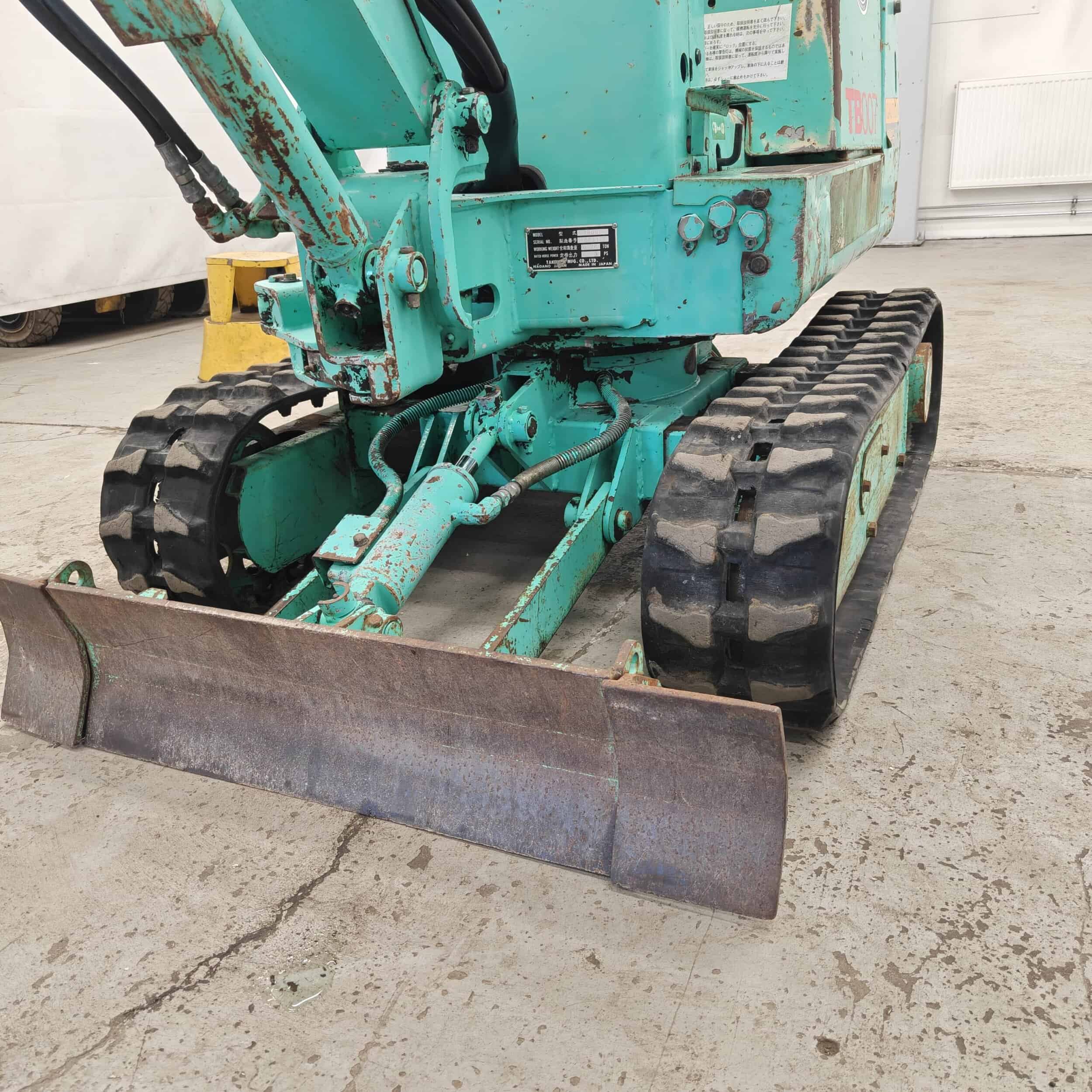 Takeuchi TB007 Minikaivuri Levenevällä alavaunulla - Image 6