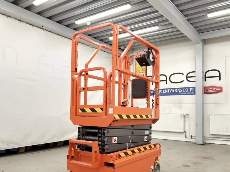 Dingli JCPY 0607 Käytetty henkilönostin