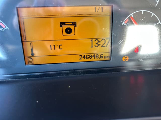 Volvo fm12 8x4 Alusta VM 2004 - Image 12