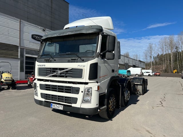 Volvo fm12 8x4 Alusta VM 2004
