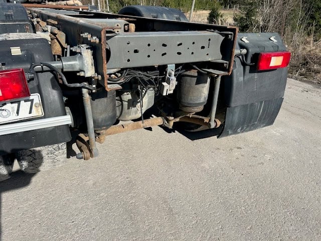 Volvo fm12 8x4 Alusta VM 2004 - Image 11