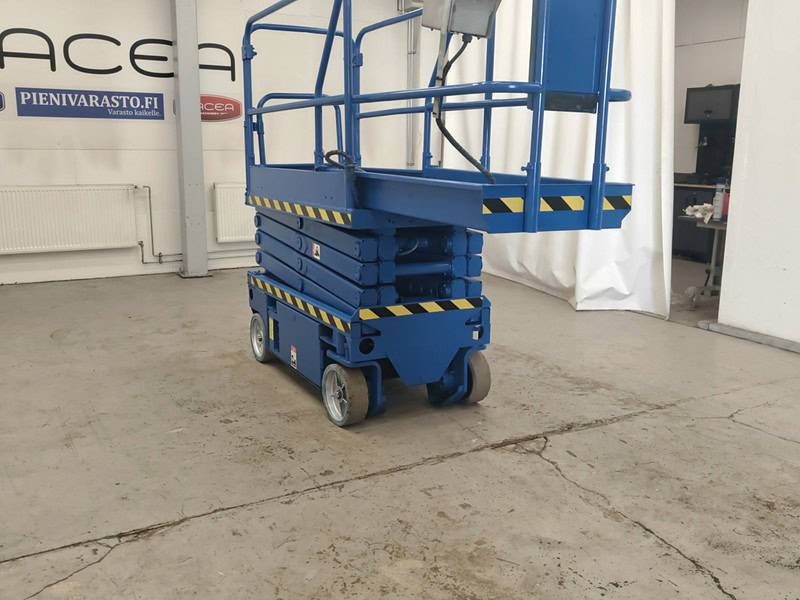 UP-Right MX19 saksilavanostin katsastettu!