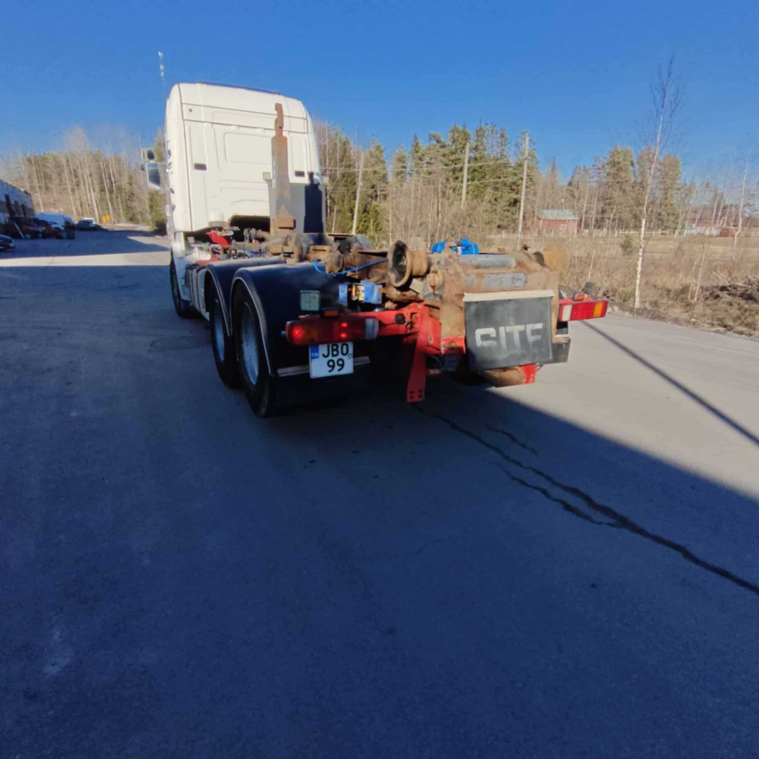 Scania R620 6X2 Koukkulava-auto vm 2009 - Image 9