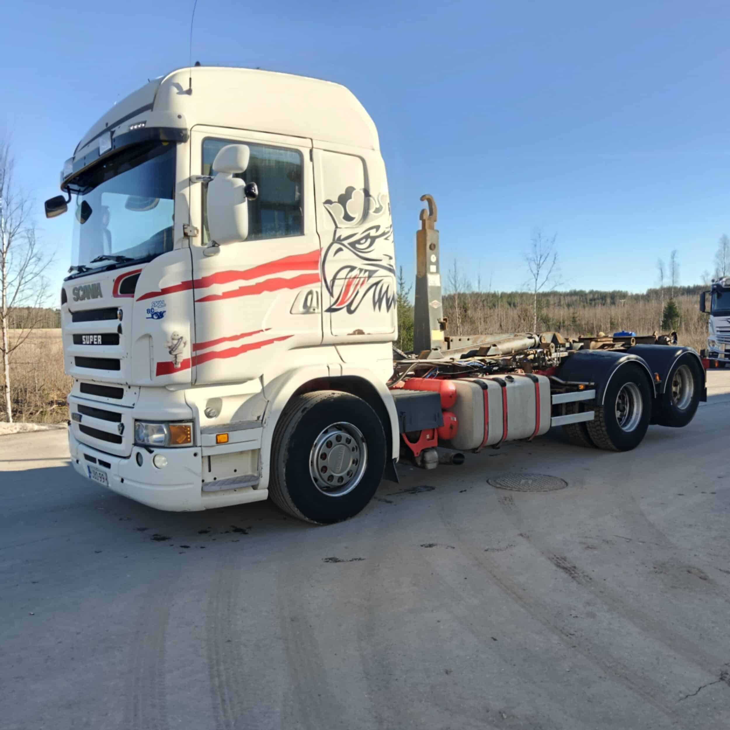 Scania R620 6X2 Koukkulava-auto vm 2009
