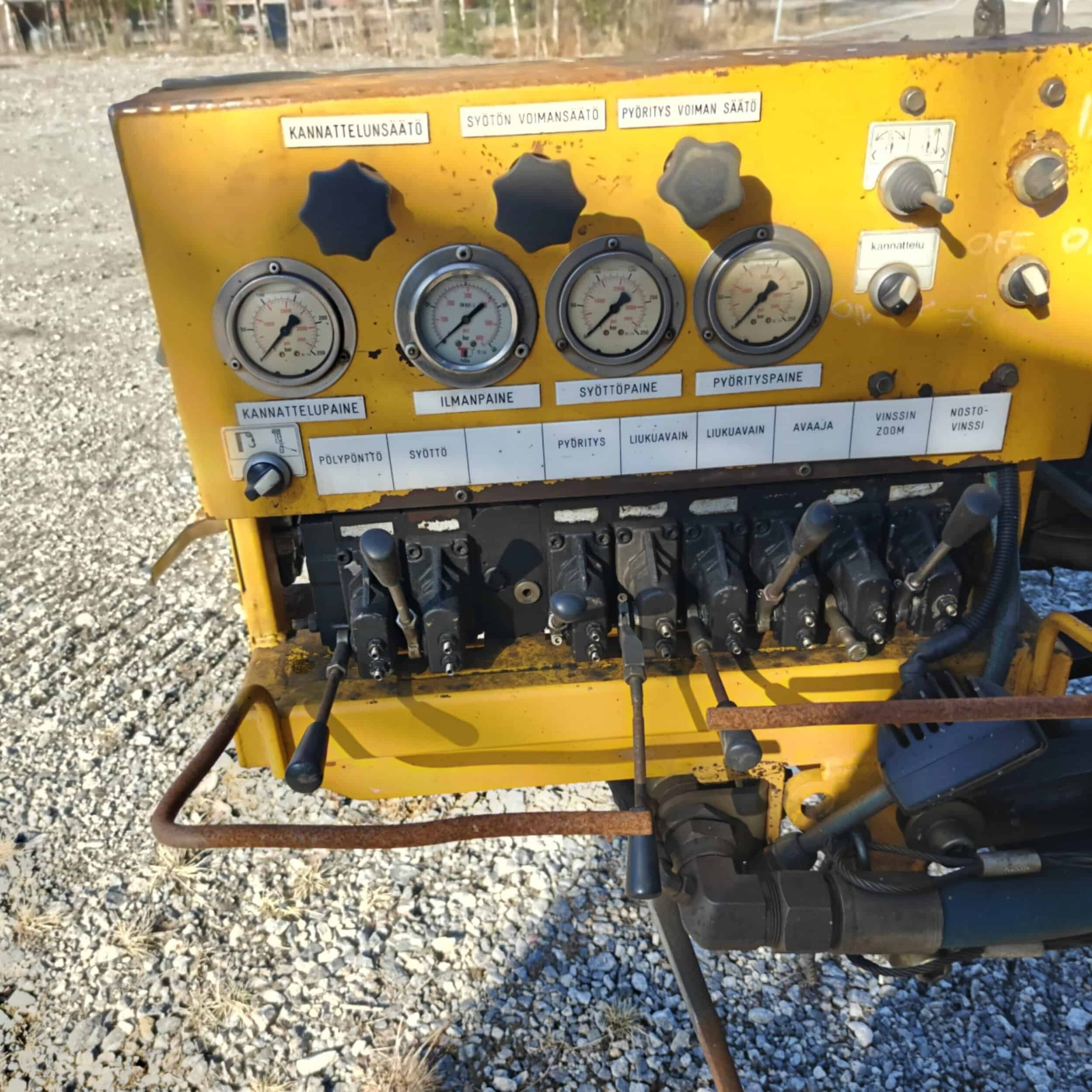 Geomachine GM300 kaivon-/maalämpöporavaunu vm 2014 - Image 7