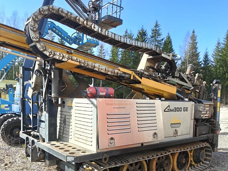 Geomachine GM300  kaivon-/maalämpöporavaunu vm 2014