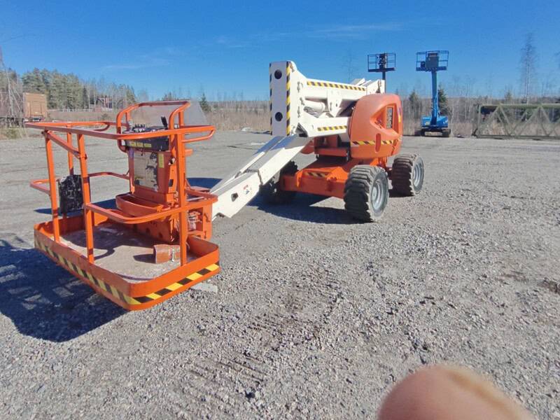 JLG 450A kuukulkija  vm 2000