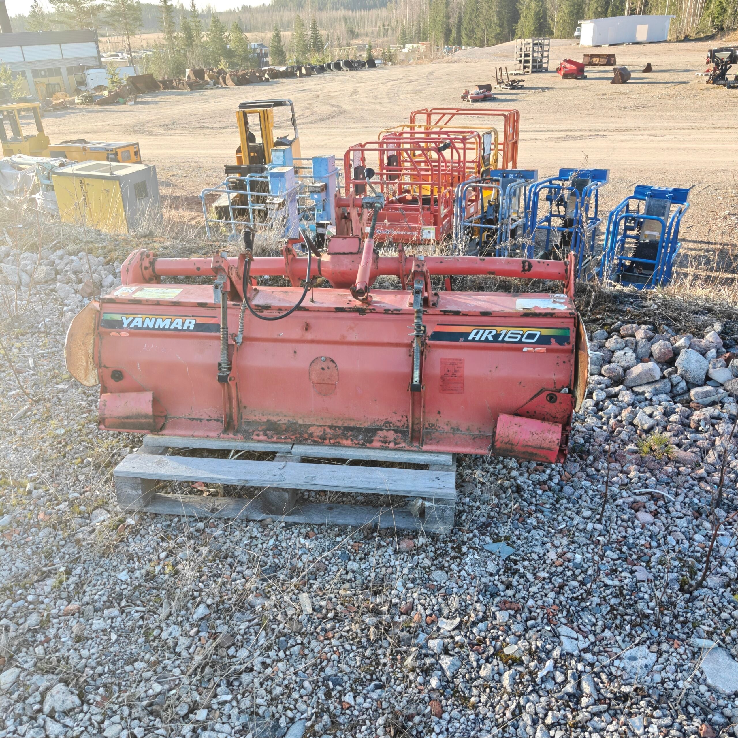 Yanmar AR160 maanmuokkain
