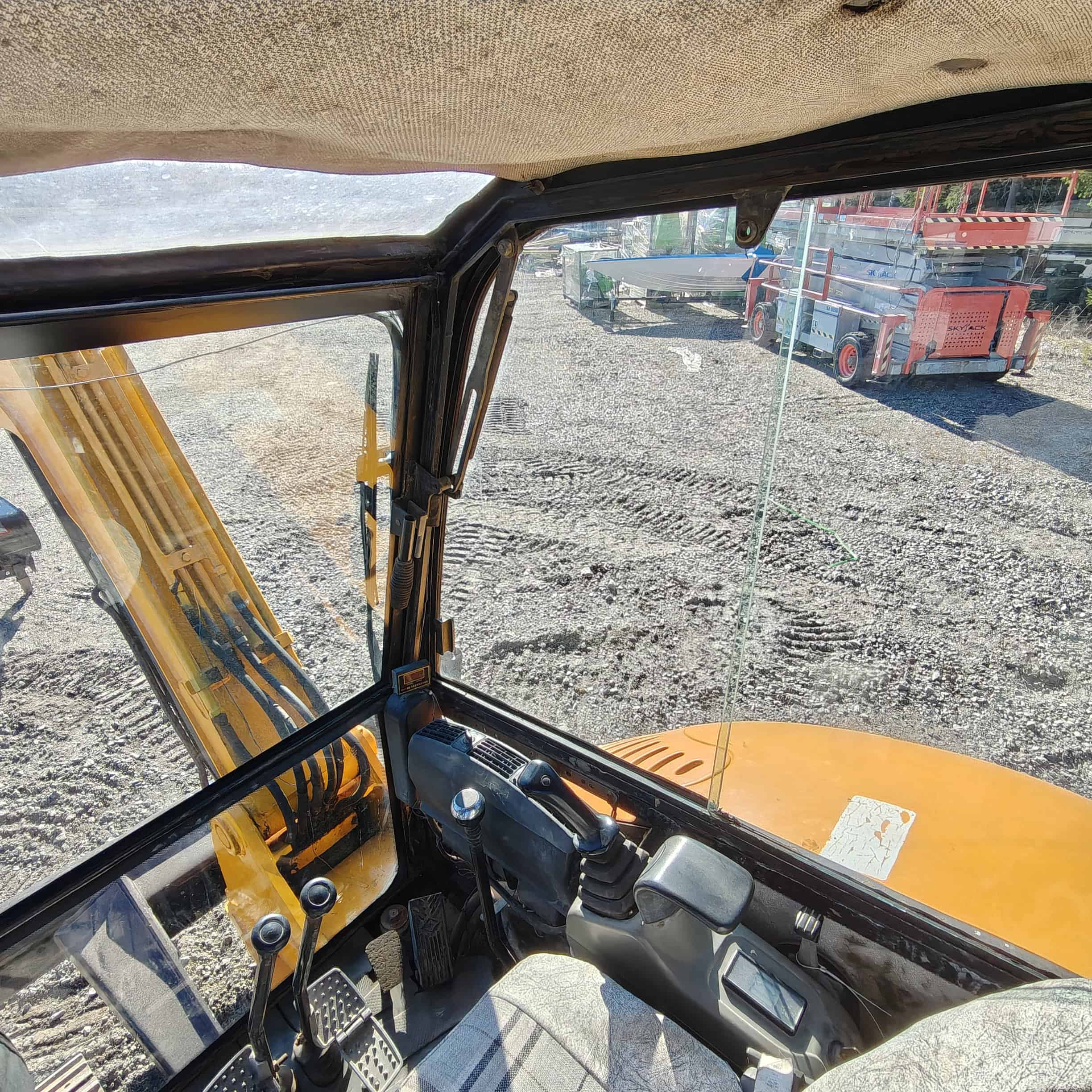 JCB 8056 Rautatelainen minikaivuri vm 2010 - Image 20