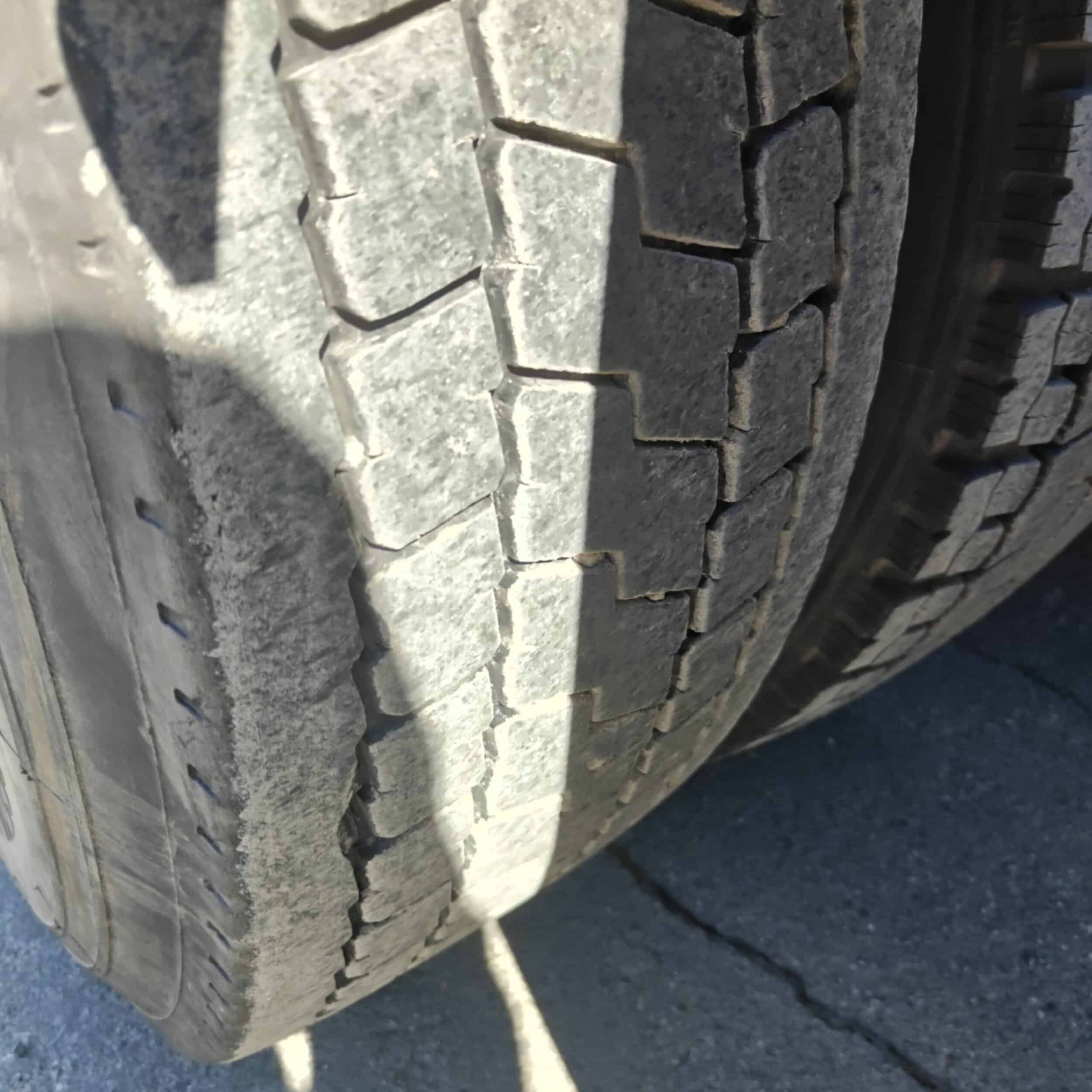 Scania R480 8X4 Tridem alusta vm 2009 - Image 9