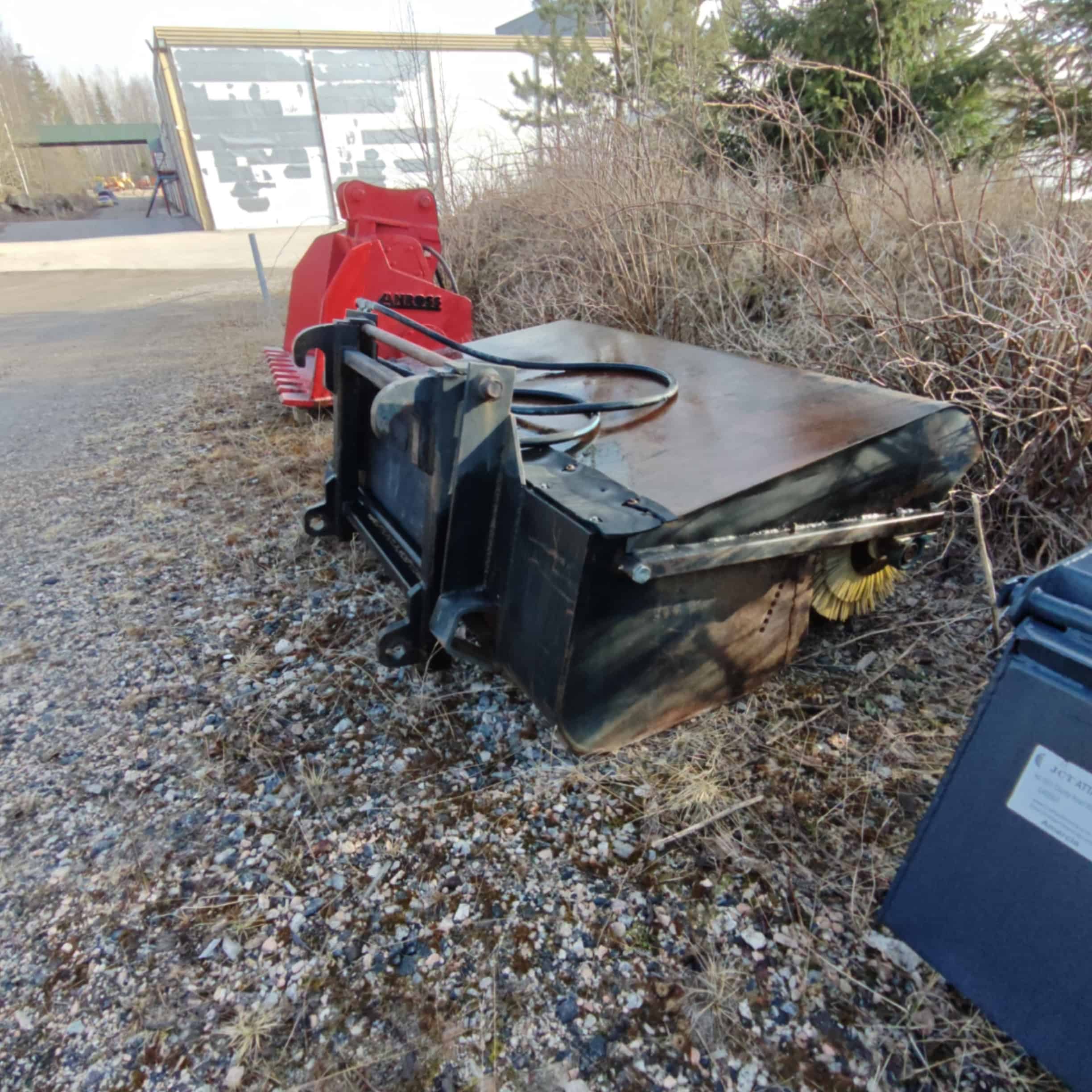 Volvon kauhaharja - Image 4