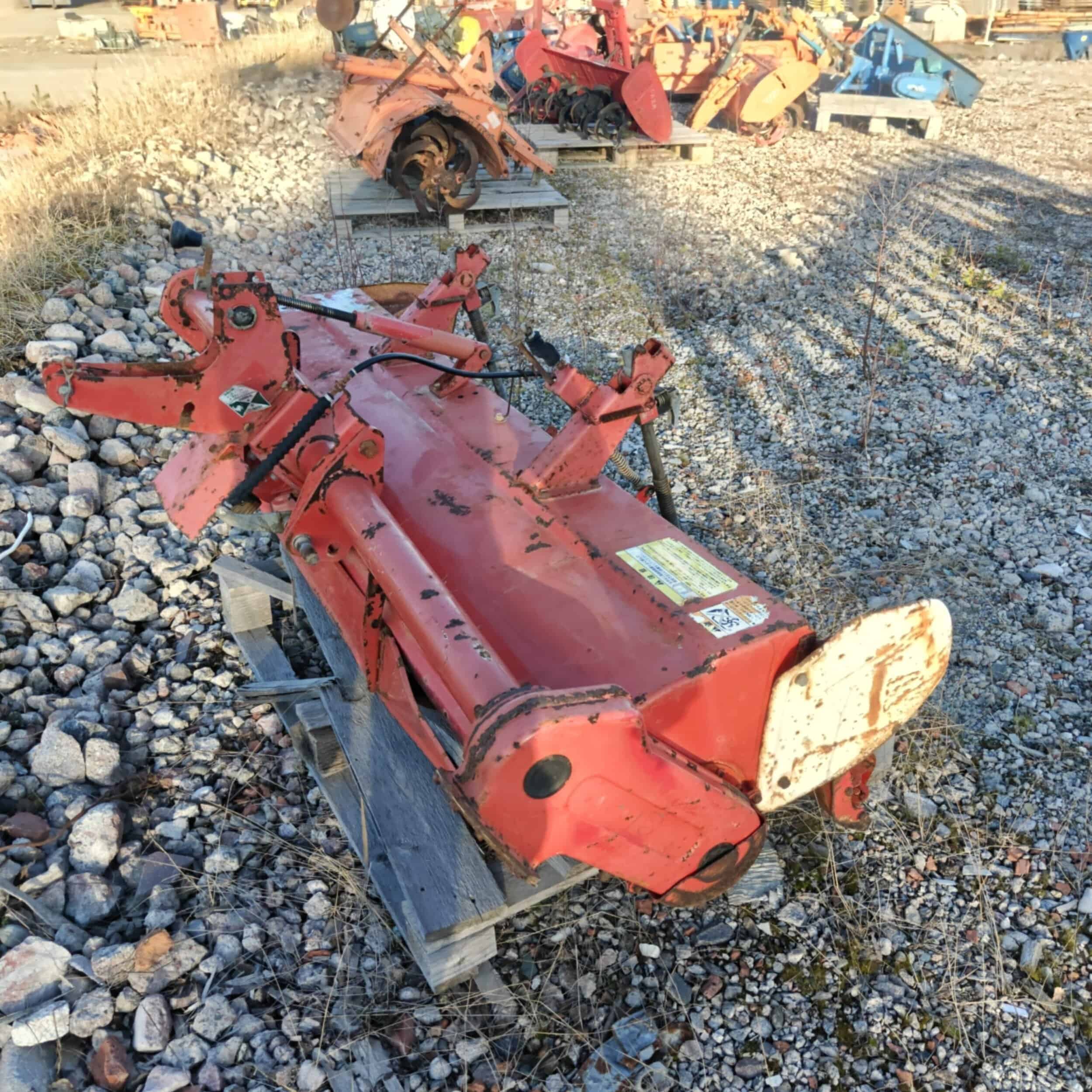 Yanmar AR160 maanmuokkain - Image 5