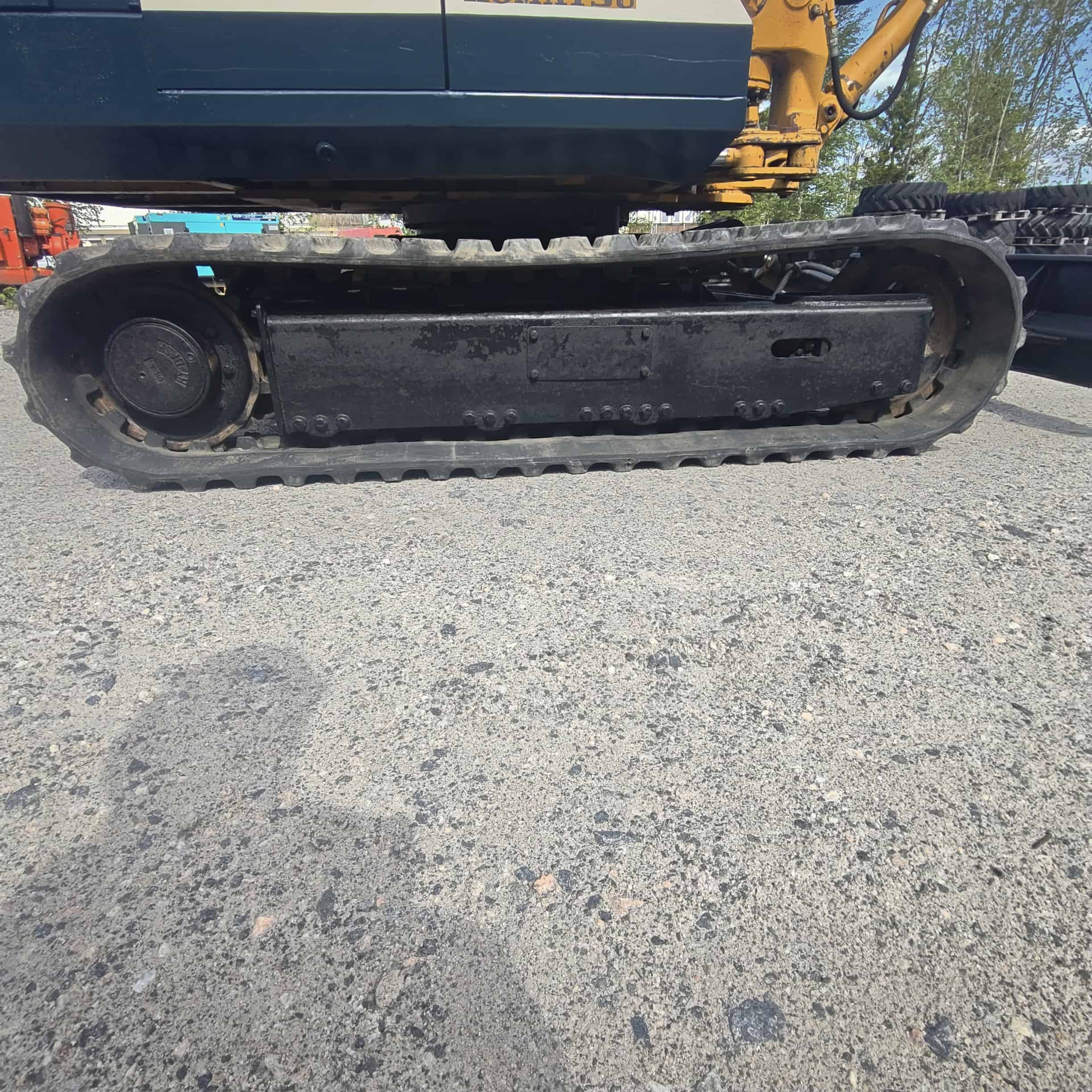 KOMATSU PC20-5 Käytetty kumitelainen minikaivuri - Image 9
