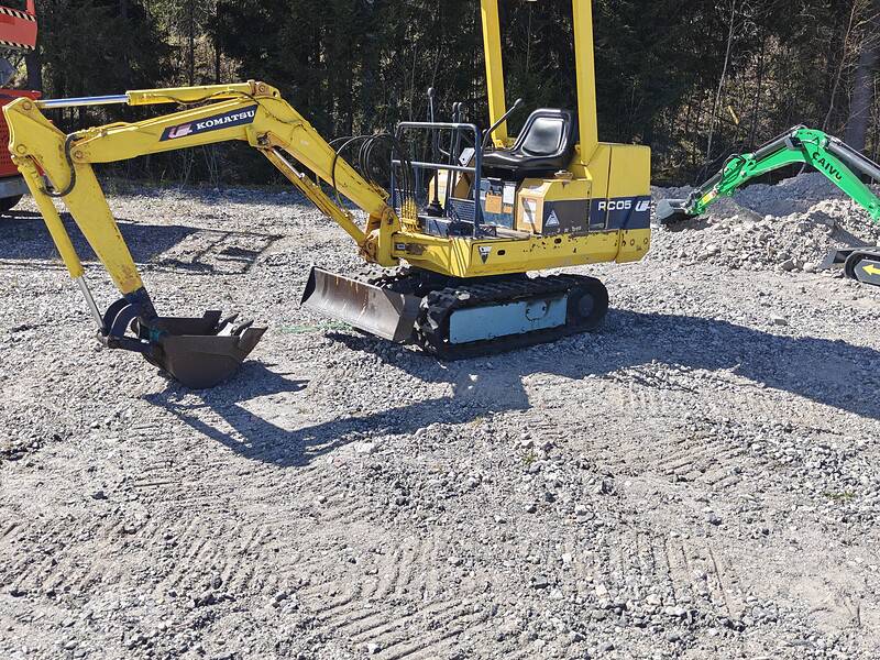 KOMATSU PC05-6 kumitelainen minikaivuri